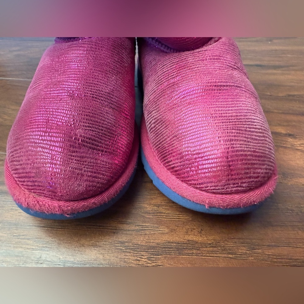 UGG Australia Mini Bailey Button Lizard Boot-Pink and Blue-Size 2 - Picture 2 of 14